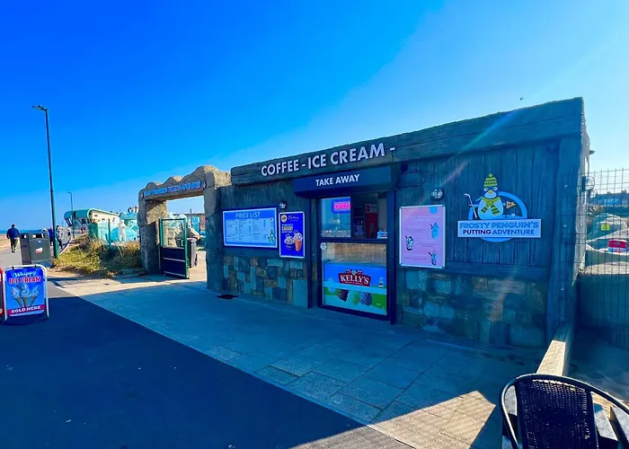 Willow By The Waves * Redcar