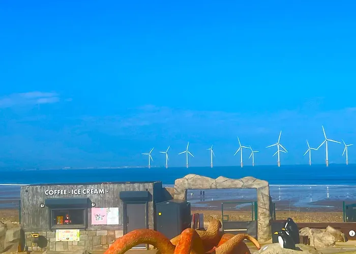 Willow By The Waves * Redcar